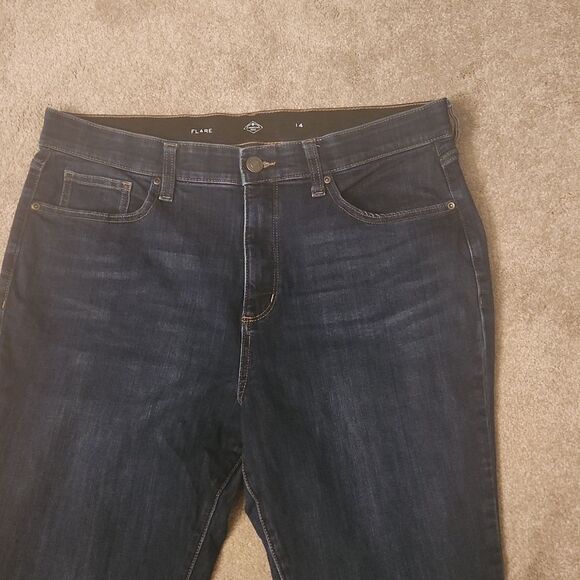 St. John's Bay Flare Leg Jeans Women's Size 14 - Picture 2 of 8